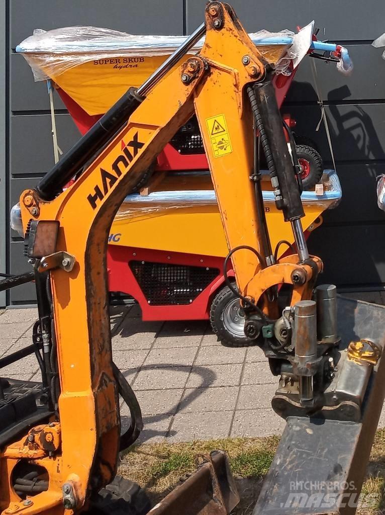 Hanix H 09 D Mini excavatoare < 7t