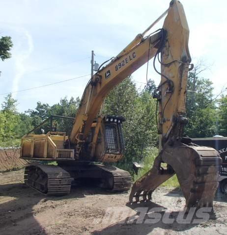 John Deere 892 ELC Excavatoare pe șenile
