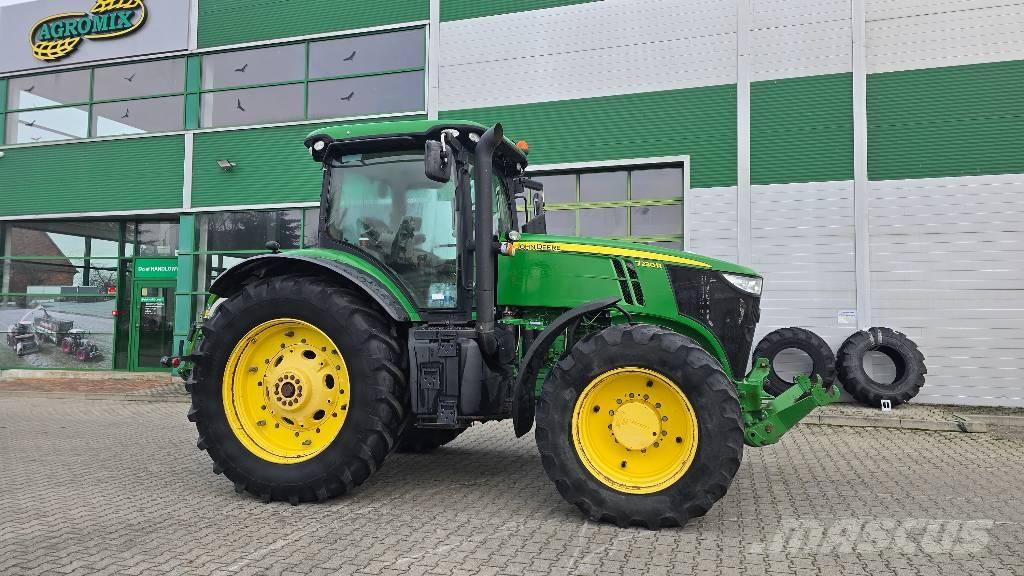 John Deere 7230 R Tractoare