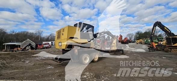 CAT 559C Incarcatoare forestiere