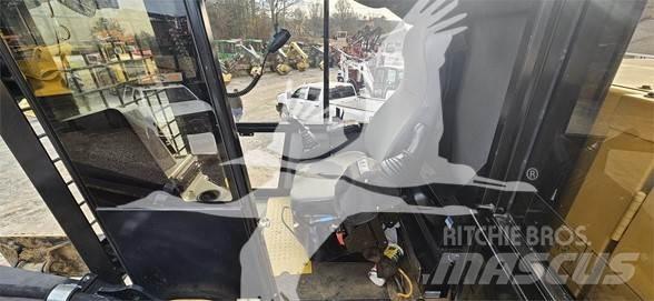 CAT 559D Incarcatoare forestiere