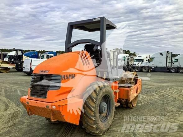 Hamm 3307P Compactoare monocilindrice