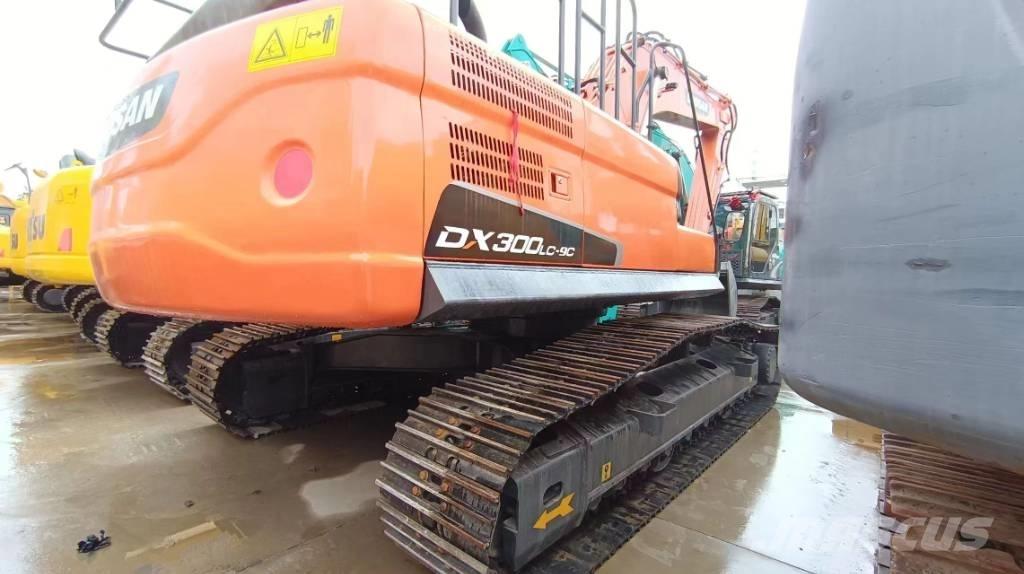 Doosan DX300 LC-9C Excavatoare pe șenile

