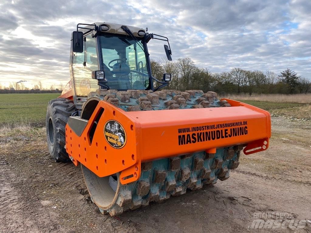 Hamm H13 i Compactoare monocilindrice
