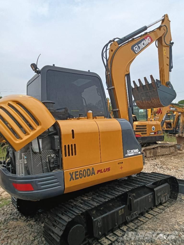 XCMG XE 60 DA Mini excavatoare < 7t