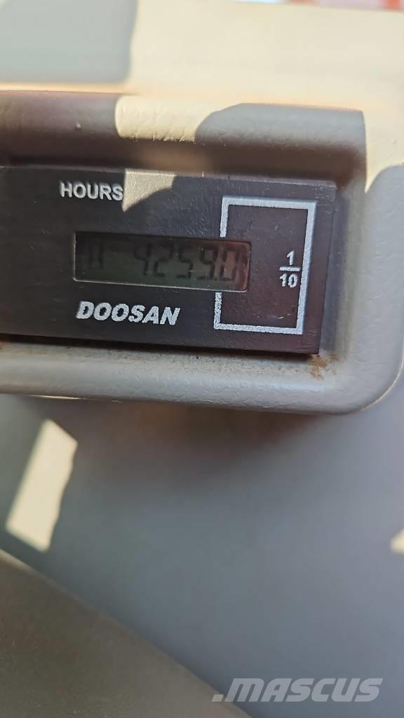 Doosan DX 235 LCR-5 Excavatoare pe șenile
