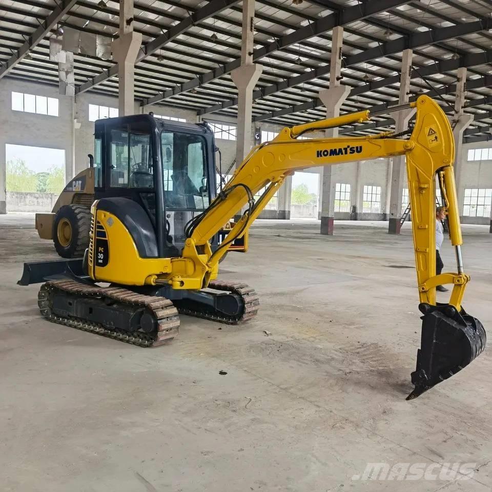 Komatsu PC 30 MR-3 Mini excavatoare < 7t