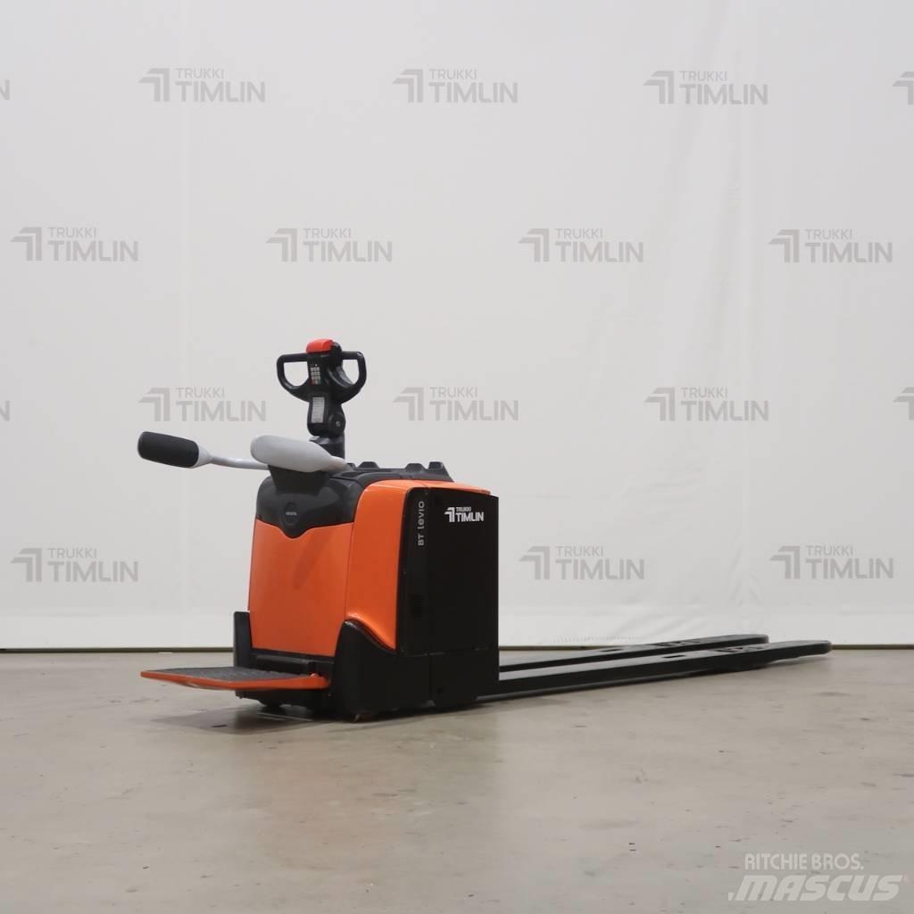Toyota LPE250 Transpaleta cu platforma