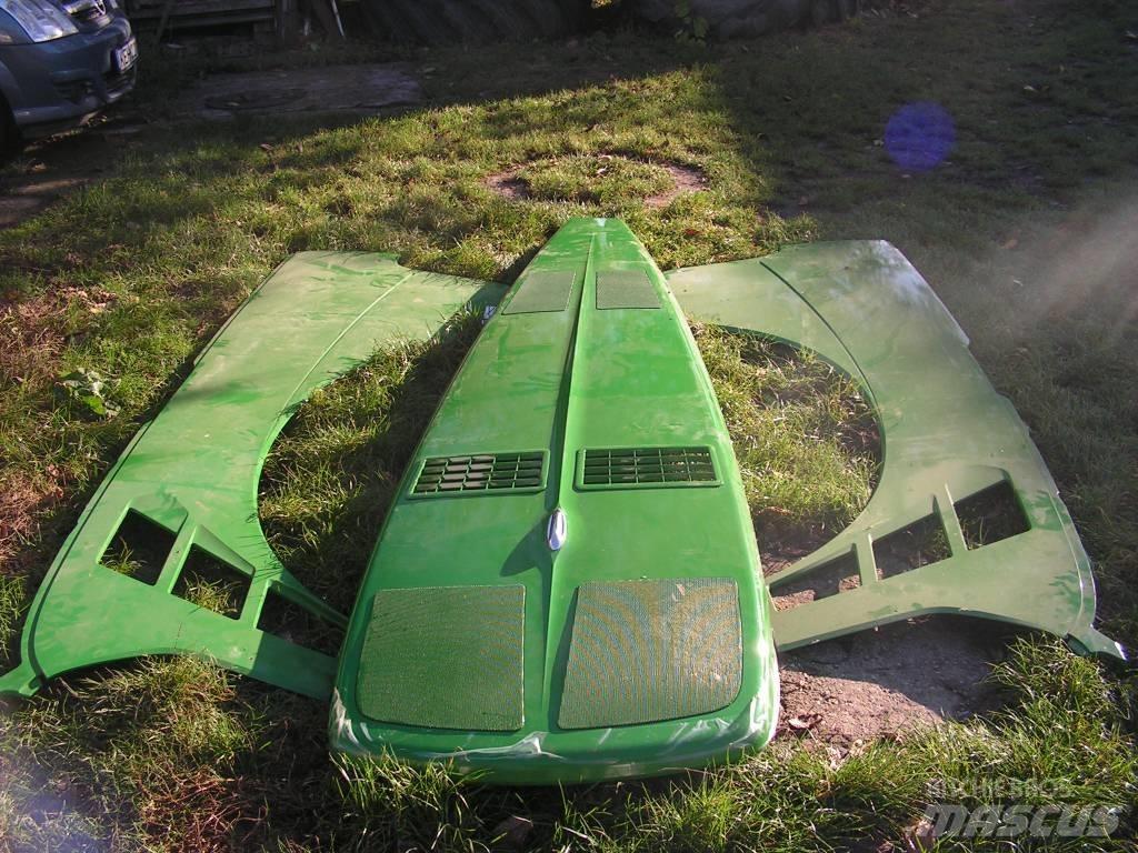 John Deere 8230 Sasiuri si suspensii