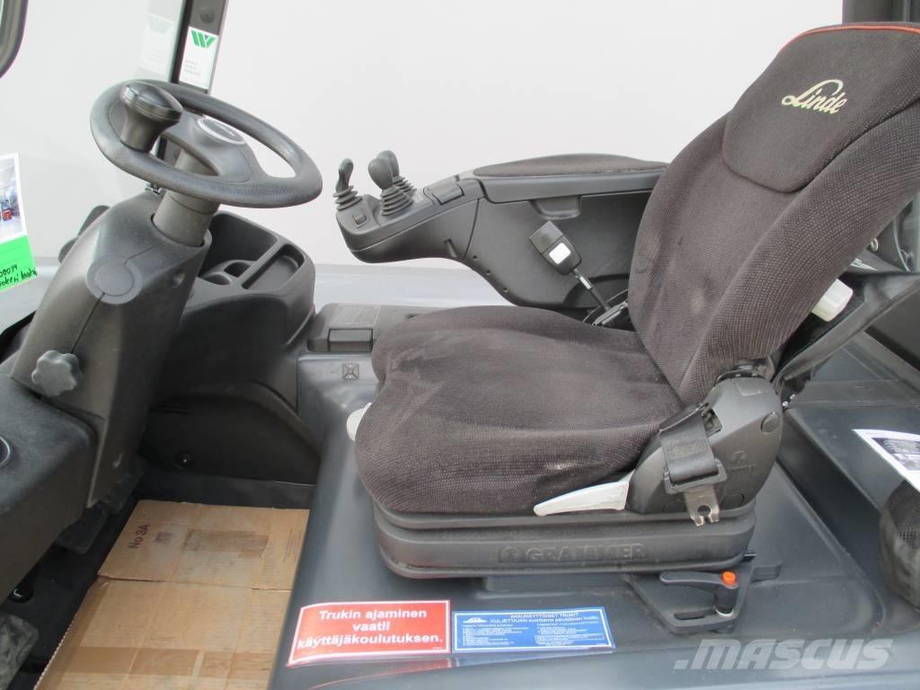 Linde E25L Stivuitor electric