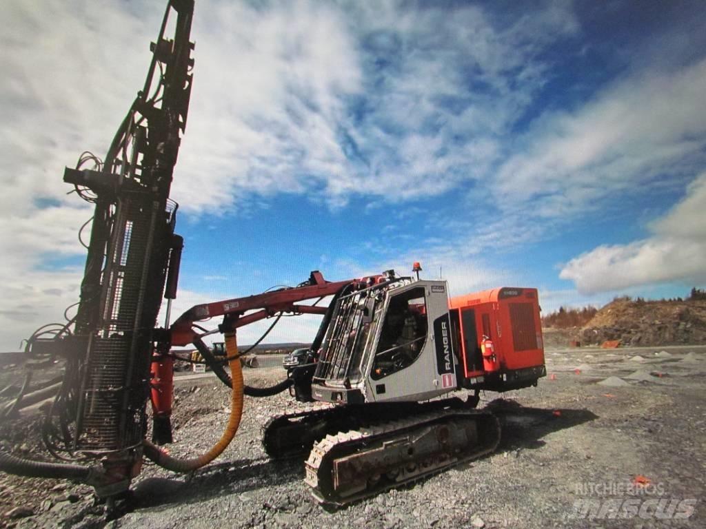 Sandvik DX 800 Echipamente de forare la suprafata