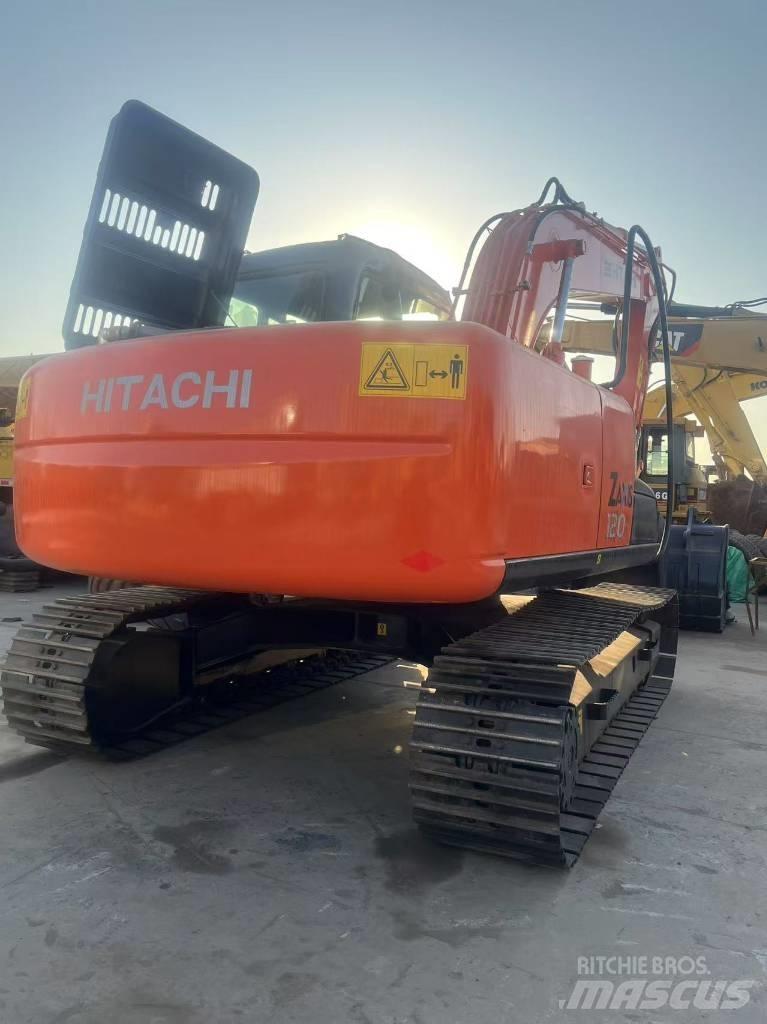 Hitachi ZX 120 Excavatoare pe șenile
