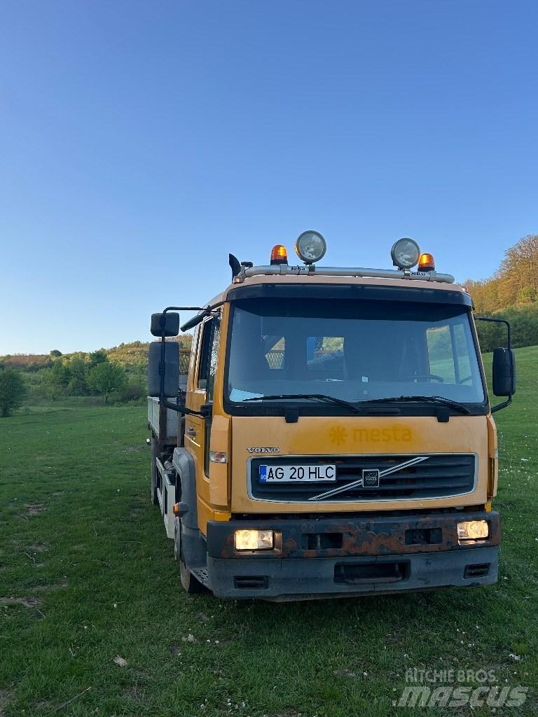 Volvo FL 6 Camioane cu macara