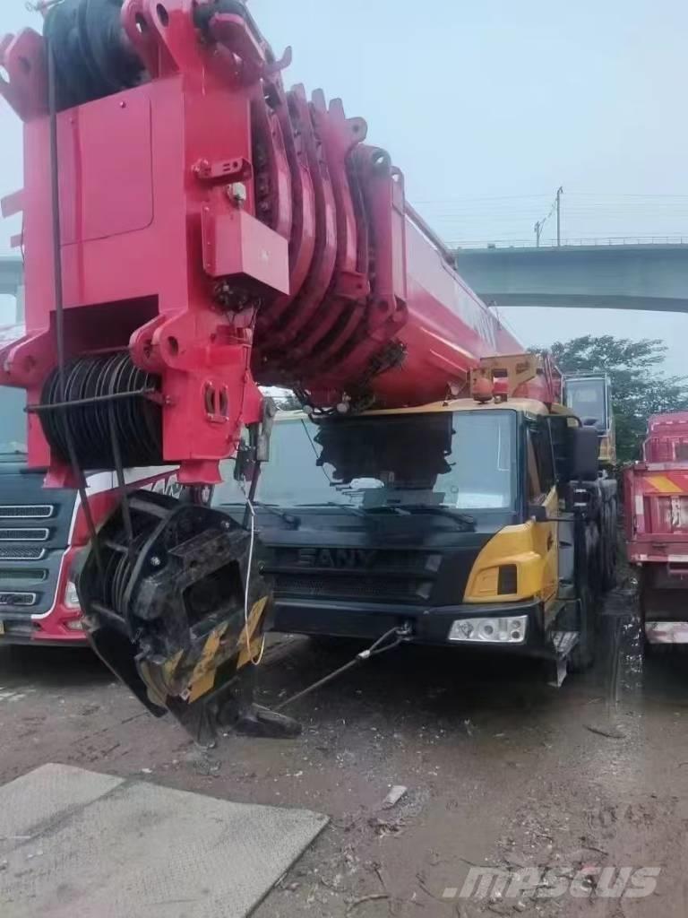 Sany SAC3000T Macara pentru orice teren