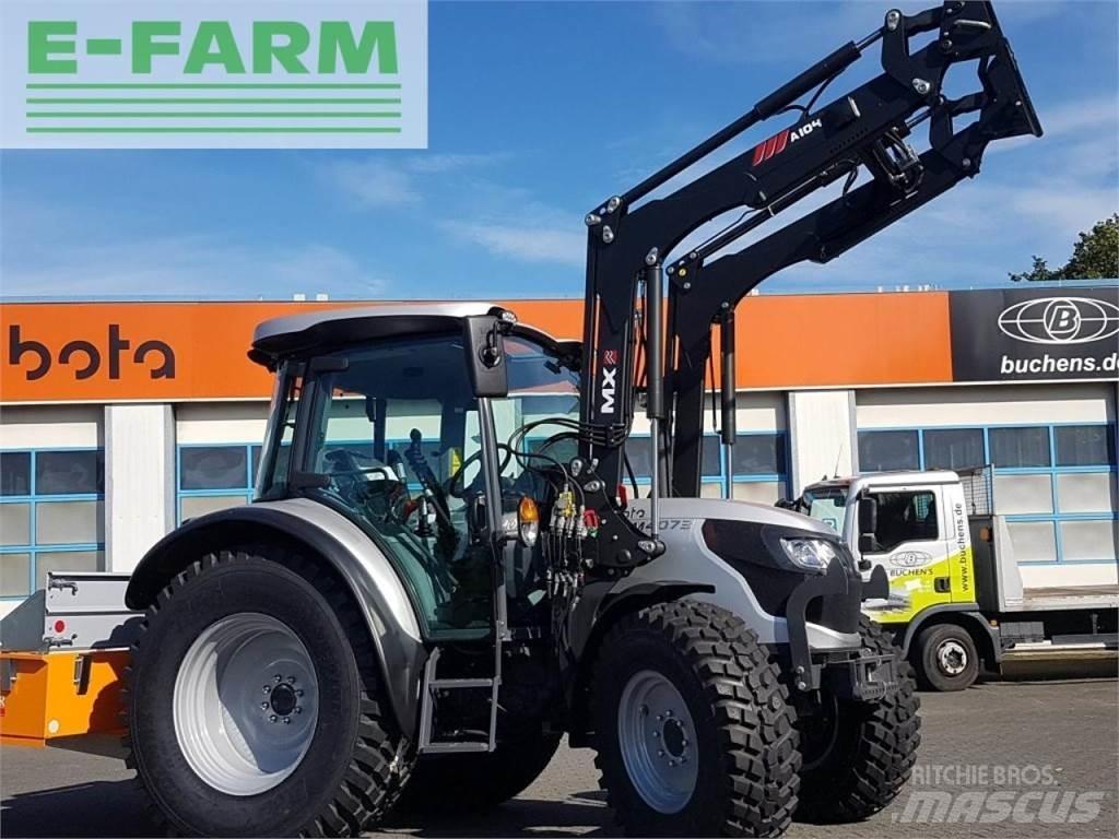 Kubota m4073 cab Tractoare