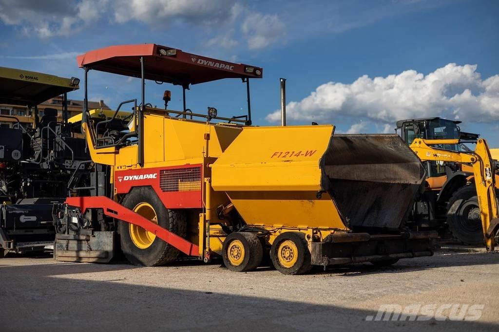 Dynapac F121-4W Pavatoare asfalt