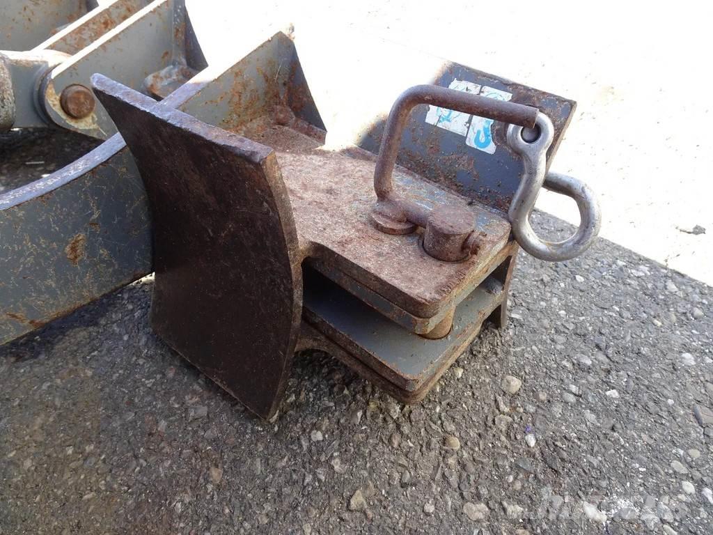 Takeuchi TB210 Mini excavatoare < 7t