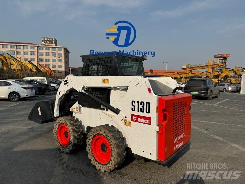 Bobcat S 130 Mini incarcator