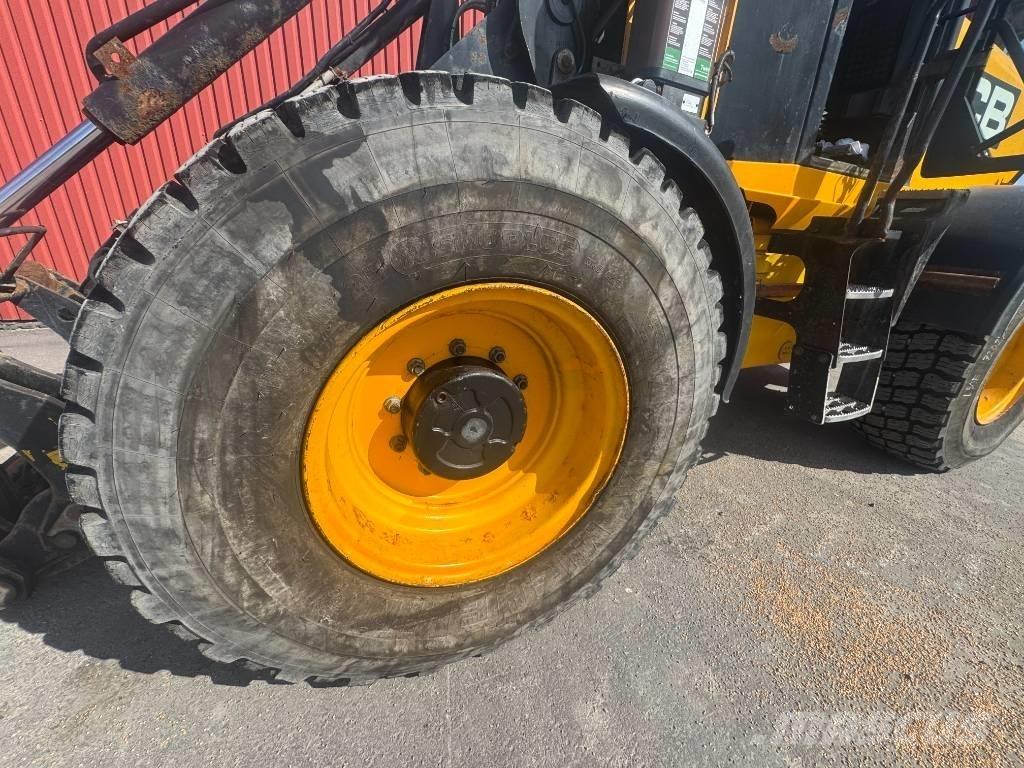 JCB 412 S Incarcator pe pneuri