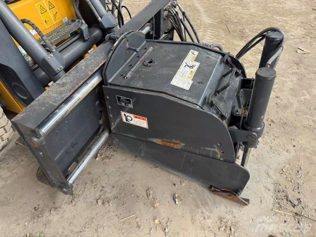 LiuGong 385 B Mini incarcator