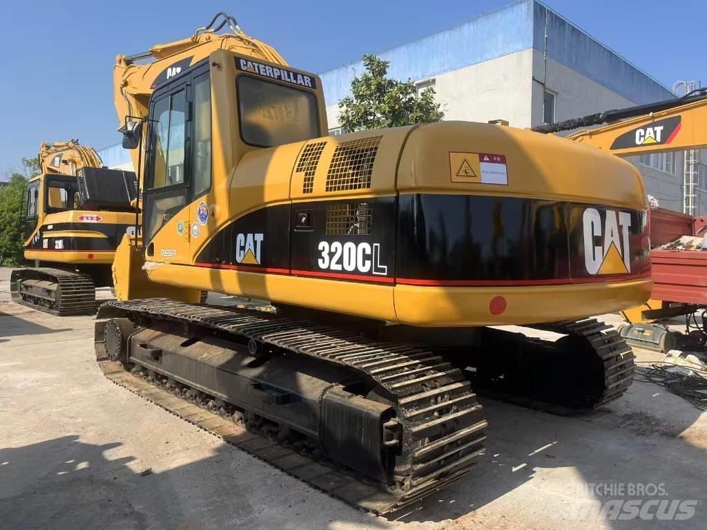 CAT 320 C L Excavatoare pe șenile
