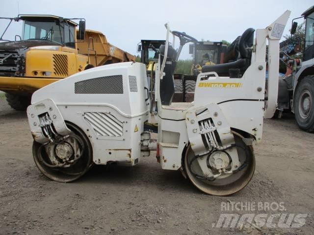 Bomag BW 100 AD-4 Cilindri compactori dubli