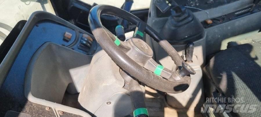 CAT 432D Buldoexcavatoare