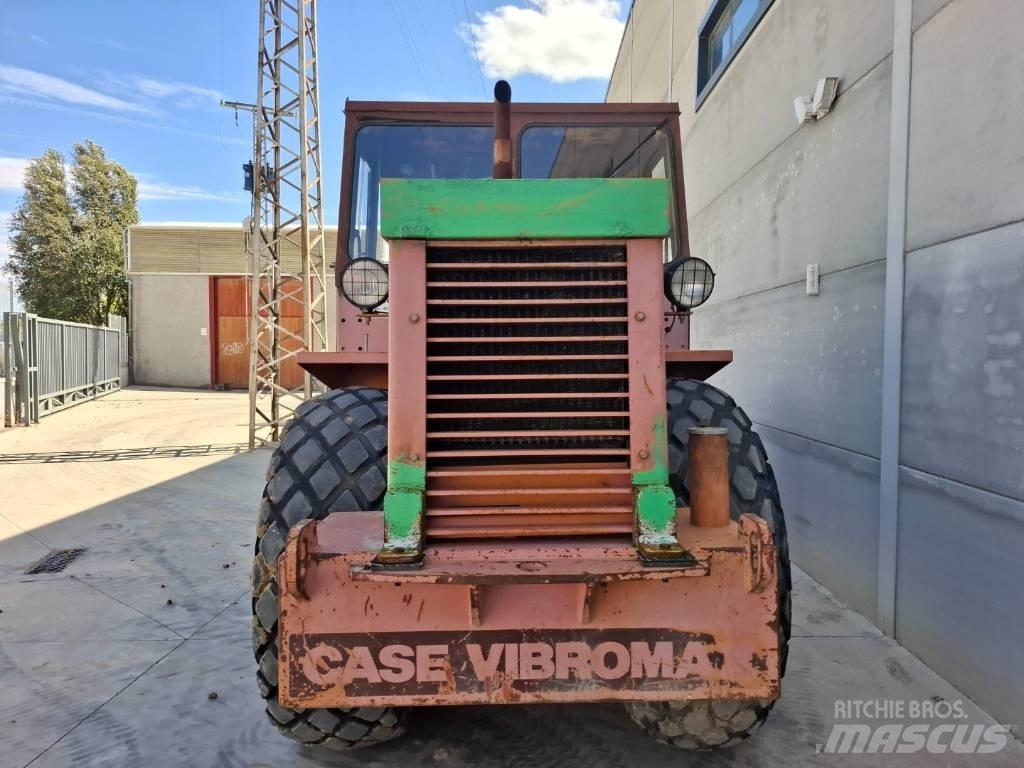 CASE Vibromax W1102D Compactoare monocilindrice
