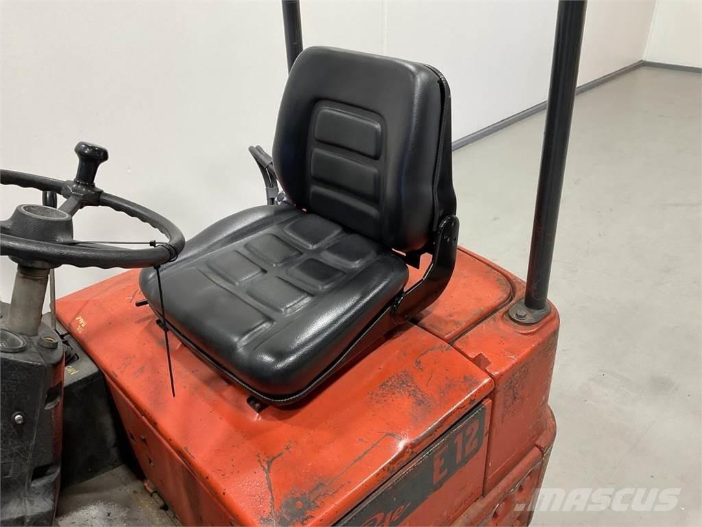 Linde E12 Stivuitor electric