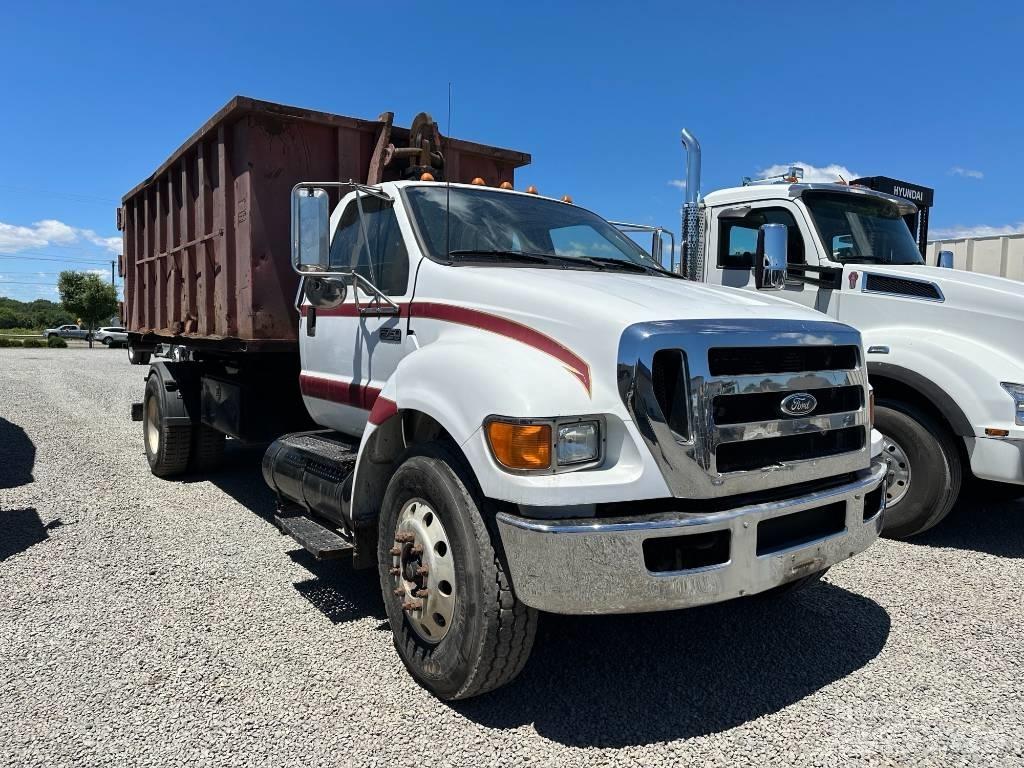 Ford F 750 Camion de deseuri