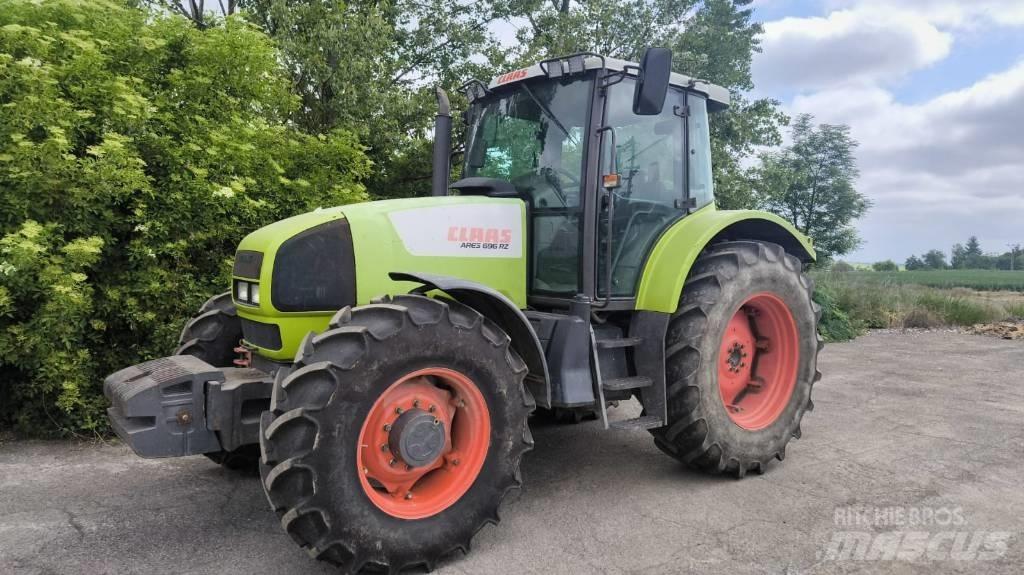 CLAAS Ares 696 RZ Tractoare