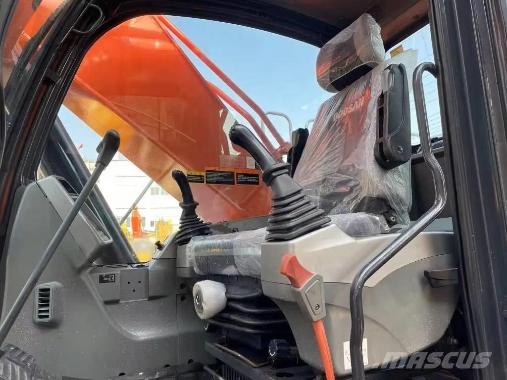 Doosan DX 300 LC - 9 C Mini excavatoare < 7t
