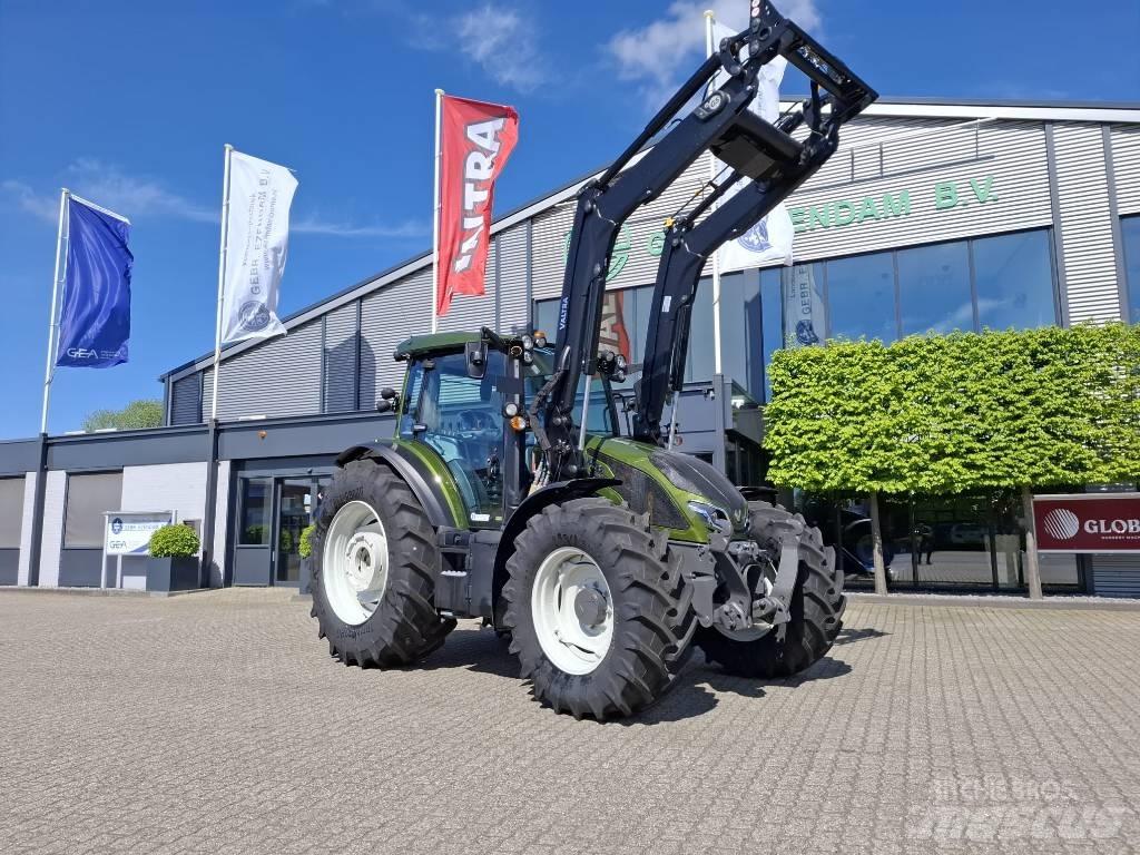 Valtra G 125 Active Tractoare
