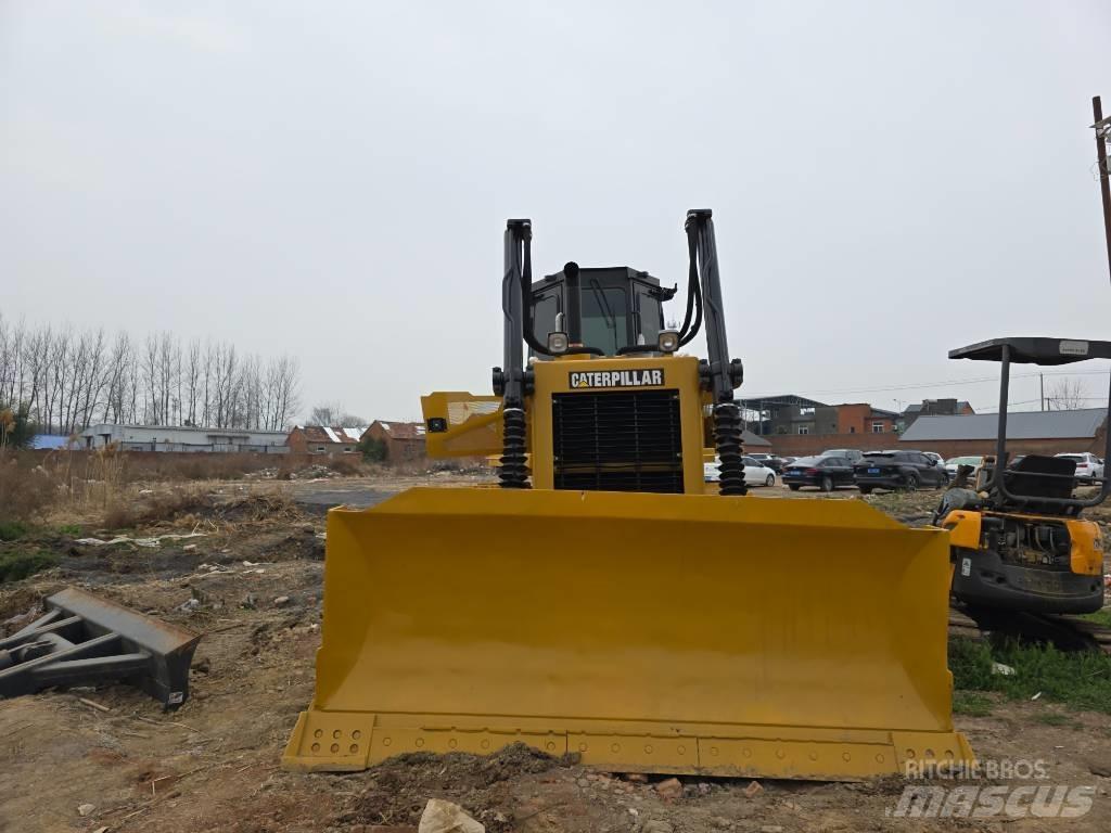 CAT D7G Buldozere pe senile