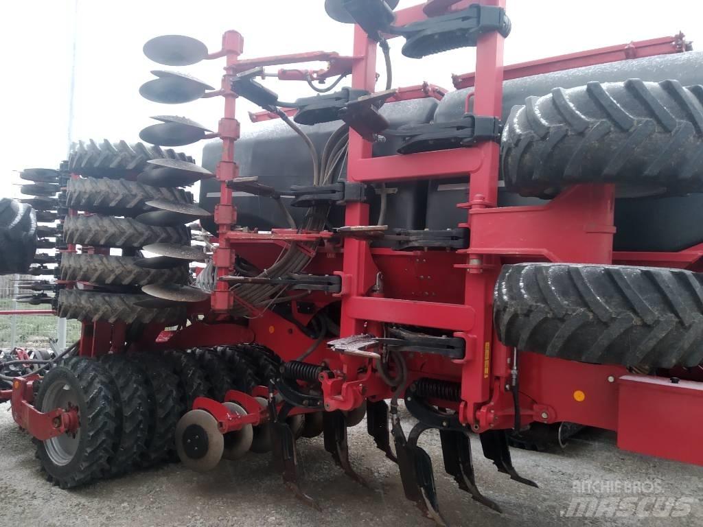 Horsch Focus 6 TD Perforatoare