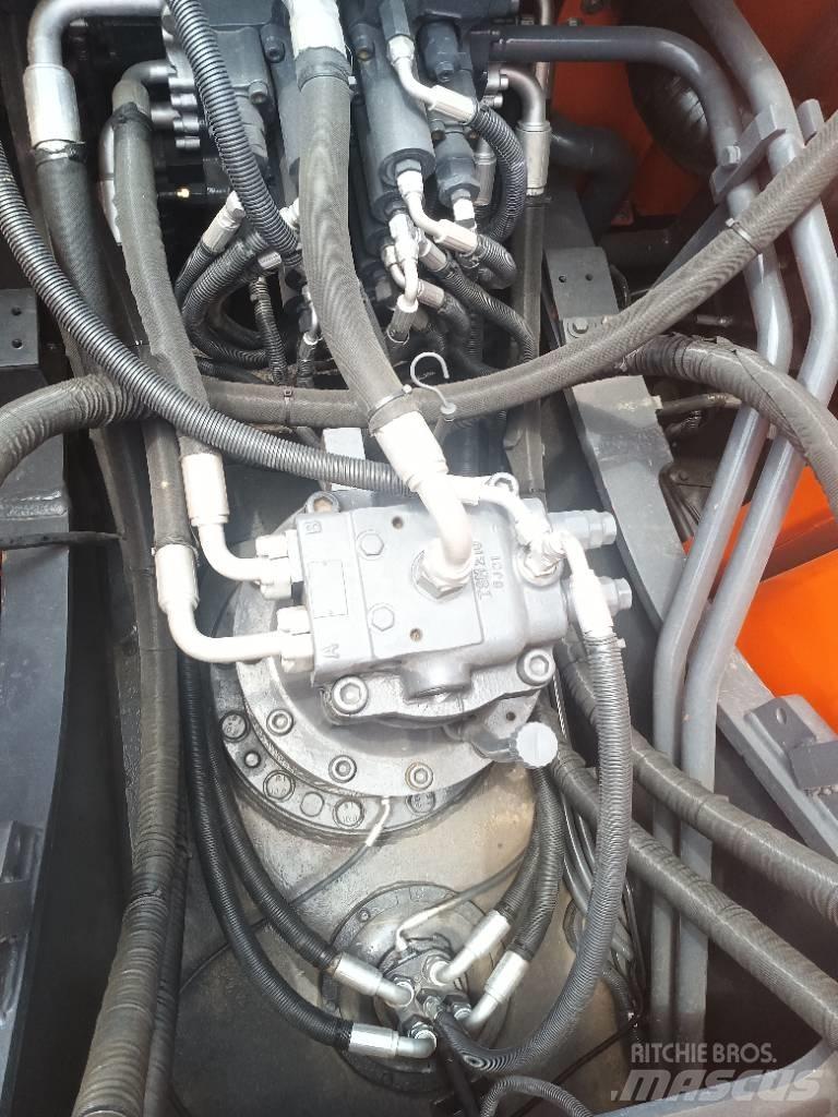 Doosan DX 225LC-9C Excavatoare pe șenile

