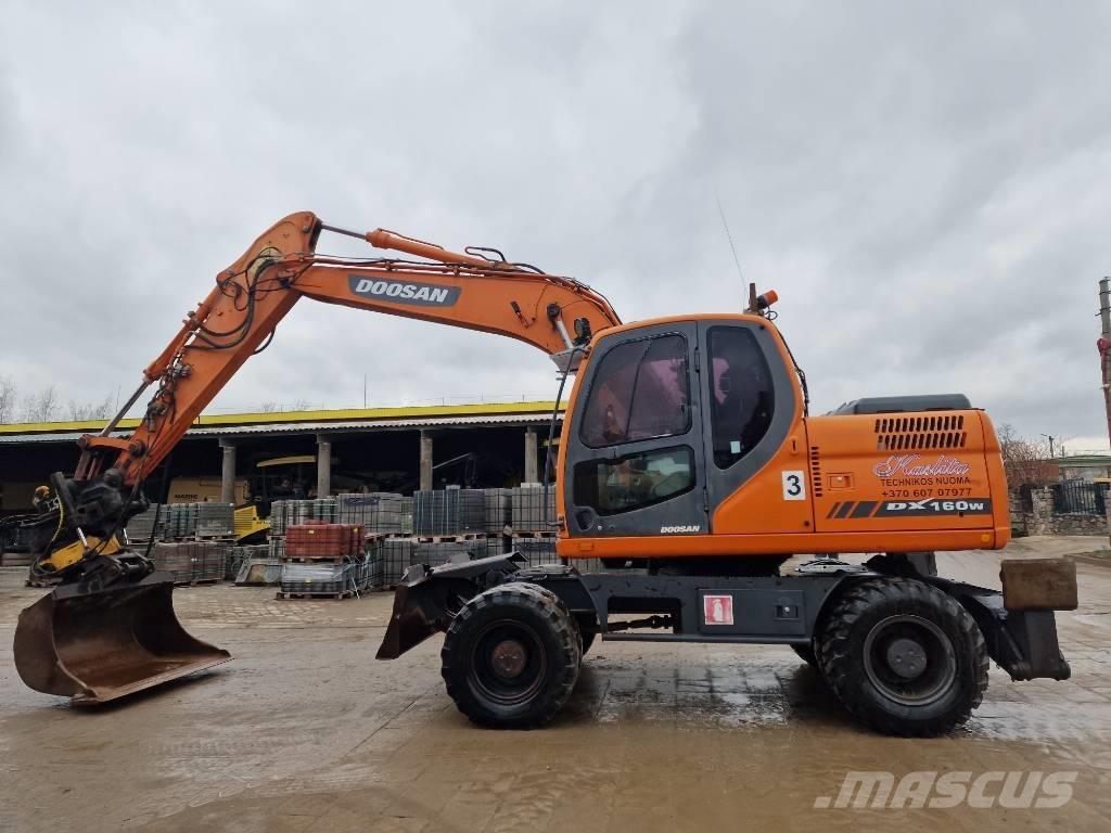 Doosan DX 160 W Excavatoare cu roti