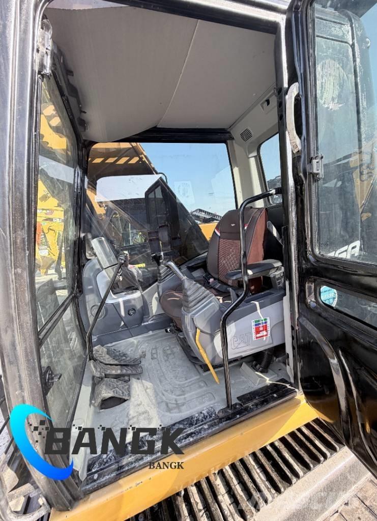 CAT 320 D Excavatoare pe șenile
