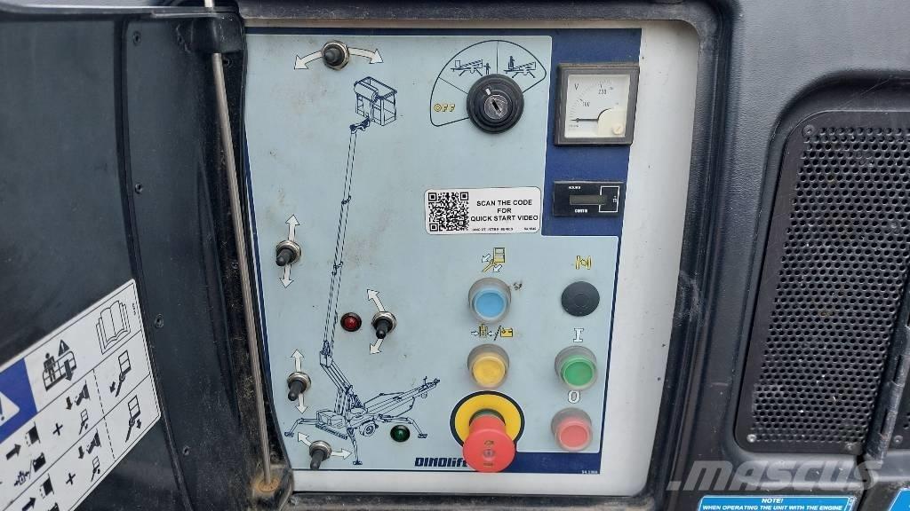 Dinolift 160 XT II Platforme aeriene montate pe remorca
