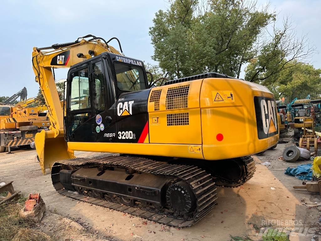CAT 320 D Excavatoare pe șenile
