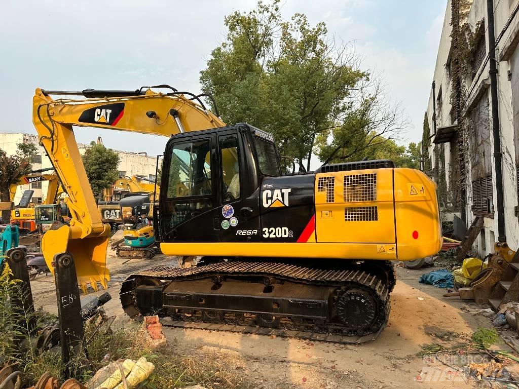 CAT 320 D Excavatoare pe șenile
