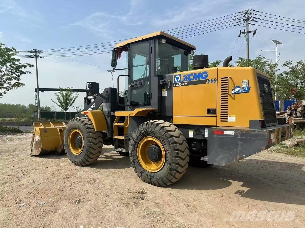 XCMG LW 300 F Incarcator pe pneuri