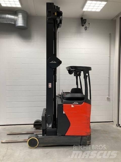 Linde R14HD/1120 Stivuitor cu catarg retractabil