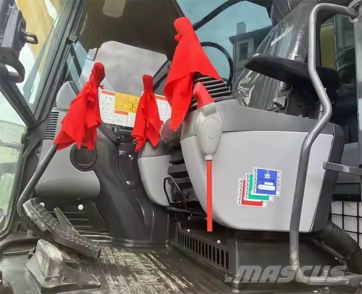 Komatsu PC220-8 Excavatoare pe șenile
