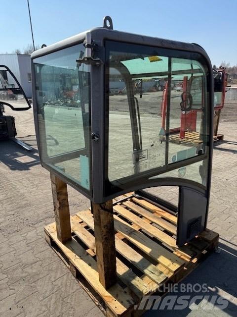 Volvo EC15 C CAB Cabine si interior