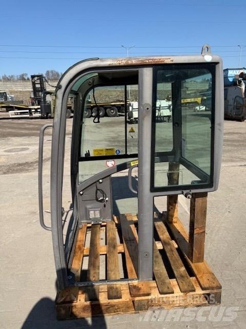 Volvo EC15 C CAB Cabine si interior