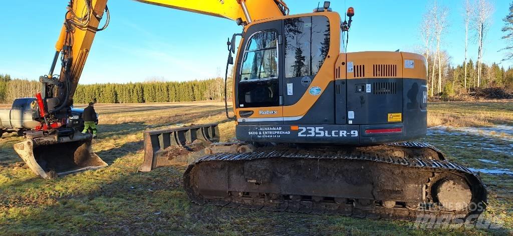 Hyundai 235 LCR-9 Excavatoare pe șenile
