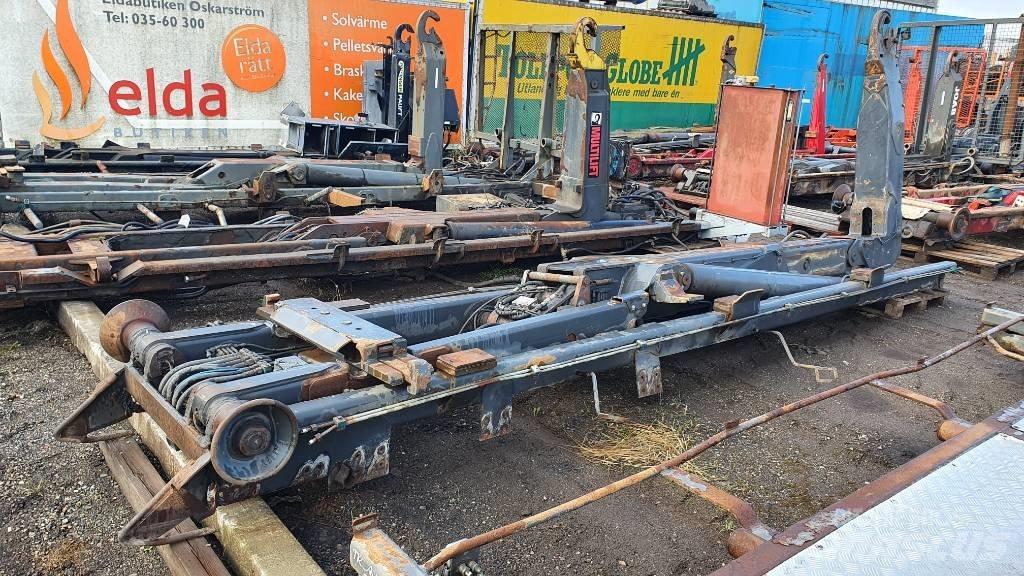  Hooklift DAMAGED Elevatoare cu carlig