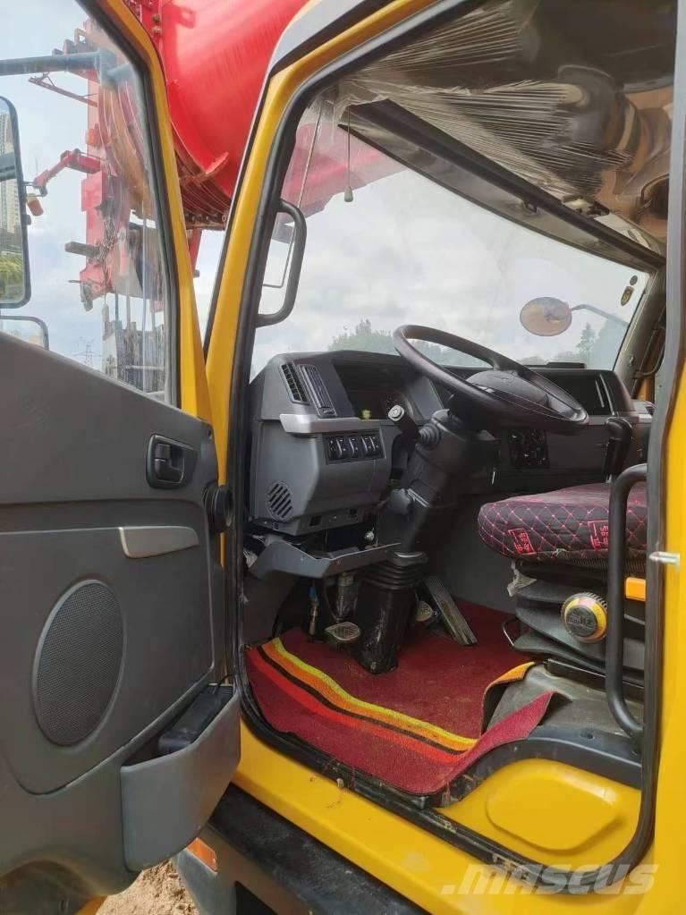 Sany STC1300C8 Macara pentru orice teren