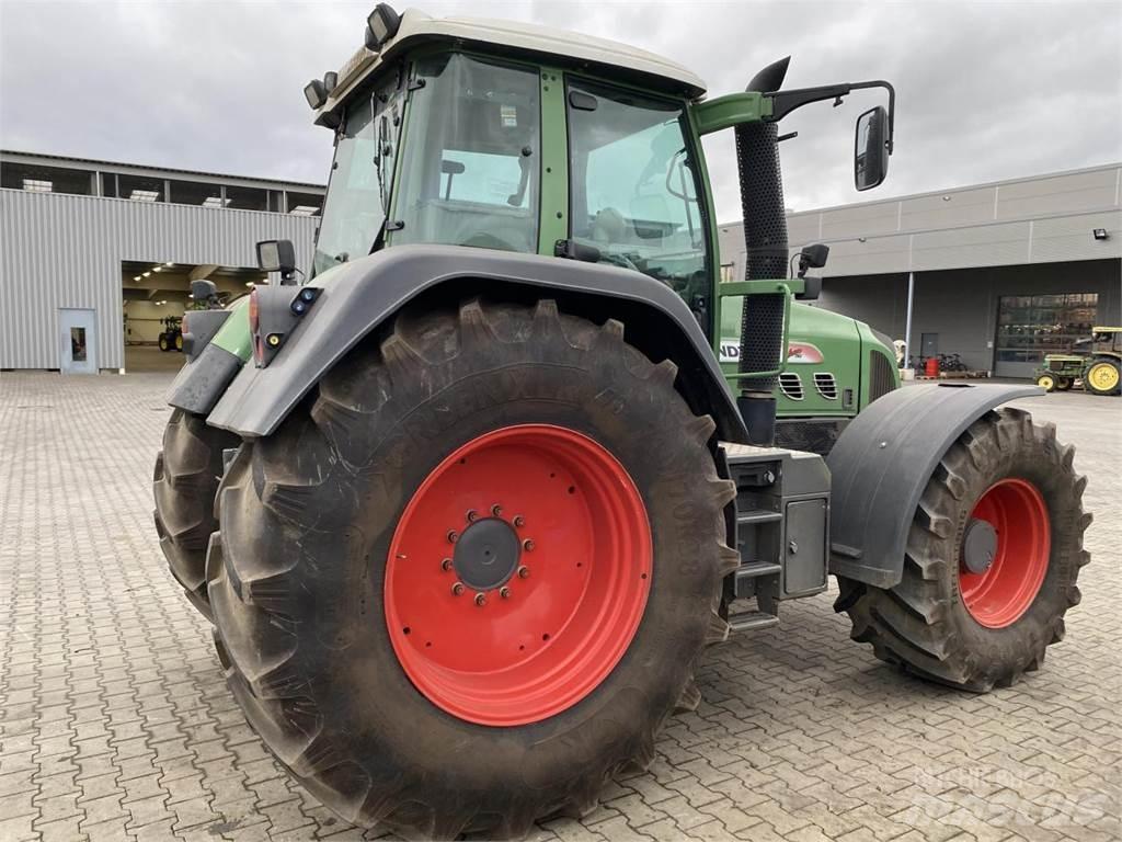 Fendt 820 Tractoare